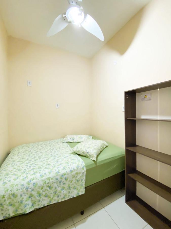 Rio Guesthouse - Um Quarteirao Da Praia De Copacabana Рио-де-Жанейро Экстерьер фото