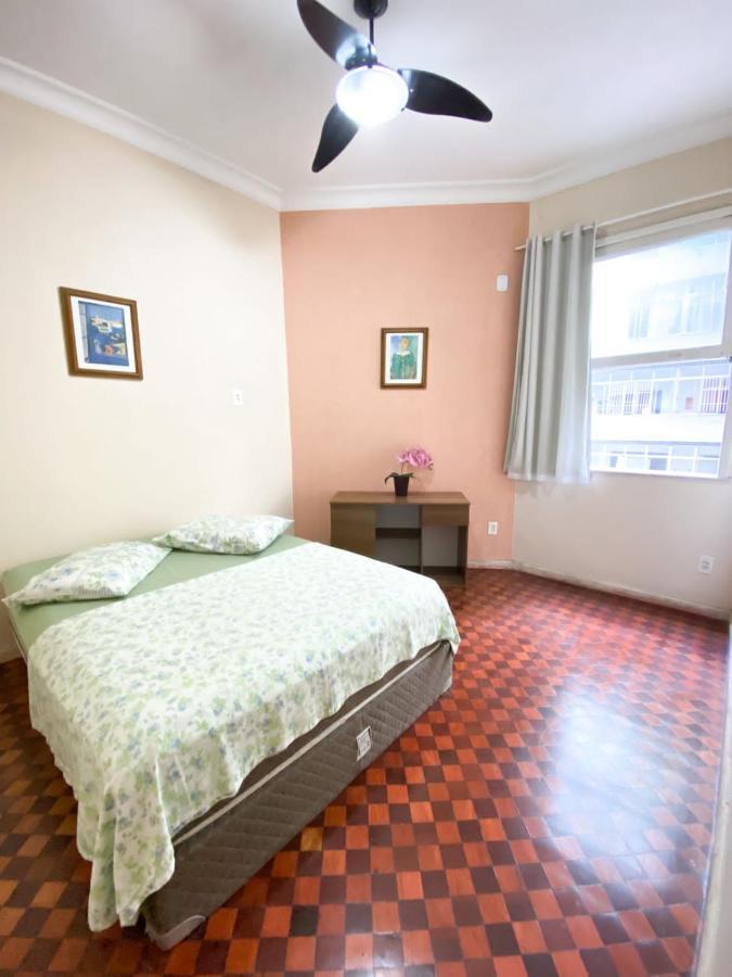 Rio Guesthouse - Um Quarteirao Da Praia De Copacabana Рио-де-Жанейро Экстерьер фото