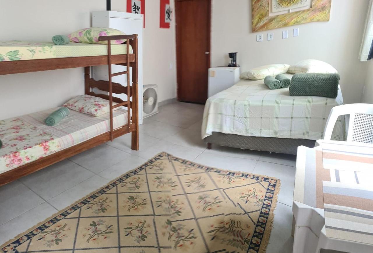 Rio Guesthouse - Um Quarteirao Da Praia De Copacabana Рио-де-Жанейро Экстерьер фото