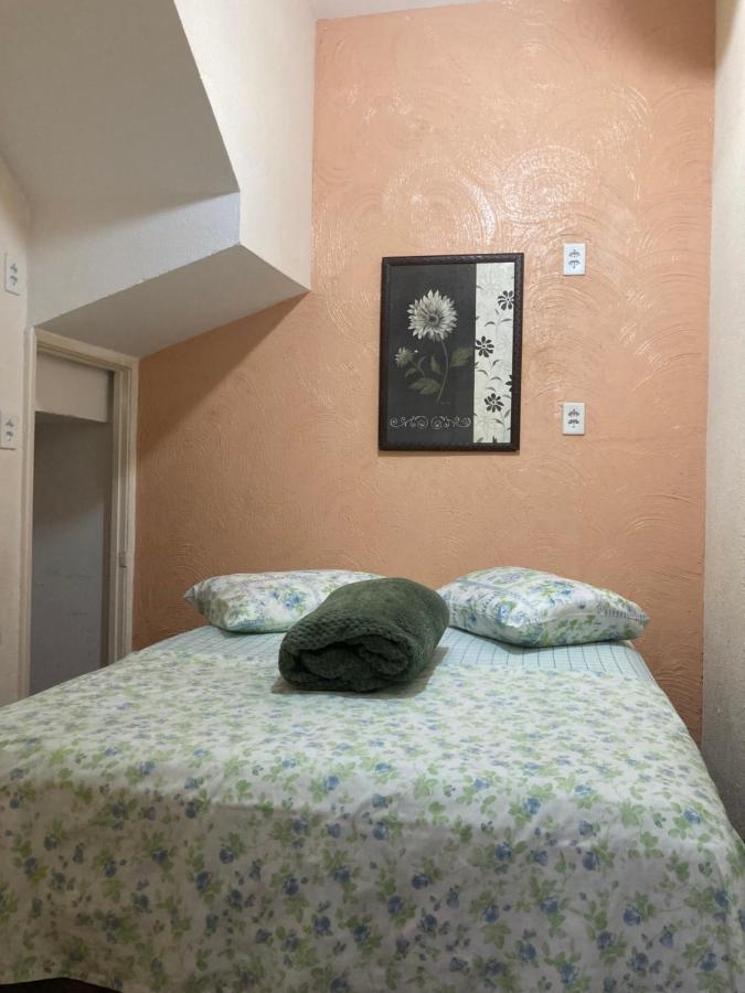 Rio Guesthouse - Um Quarteirao Da Praia De Copacabana Рио-де-Жанейро Экстерьер фото